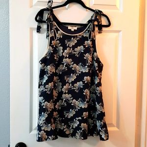 Entro top, NWOT